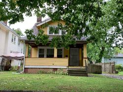 Pre-foreclosure in  E 145TH ST Cleveland, OH 44110