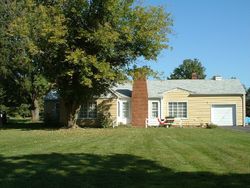 Pre-foreclosure in  COOK RD Olmsted Falls, OH 44138