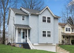 Pre-foreclosure in  HIMELRIGHT BLVD Akron, OH 44320