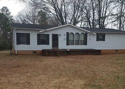 Pre-foreclosure in  RAYFIELD DR Bessemer City, NC 28016