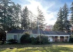 Pre-foreclosure in  ROCKAWAY VALLEY RD Boonton, NJ 07005