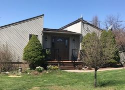 Pre-foreclosure in  STAMETS RD Milford, NJ 08848