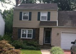 Pre-foreclosure in  SATTERTHWAITE AVE Nutley, NJ 07110