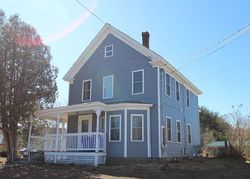 Pre-foreclosure in  NASHUA ST Milford, NH 03055