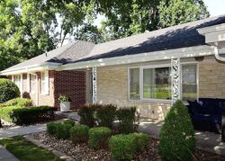 Pre-foreclosure in  S 90TH ST Omaha, NE 68114