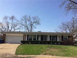 Pre-foreclosure in  VERLENE DR Florissant, MO 63031