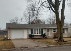 Pre-foreclosure in  GALLES DR Redwood Falls, MN 56283