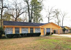 Pre-foreclosure in  PEACHTREE DR Monroe, LA 71203