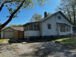 Pre-foreclosure in  S WILLOW ST Ottawa, KS 66067