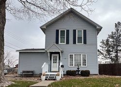 Pre-foreclosure in  5TH AVE Grinnell, IA 50112