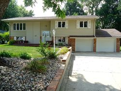 Pre-foreclosure Listing in N EMERALD DR STORM LAKE, IA 50588