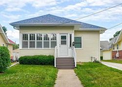 Pre-foreclosure in  MARSH ST Waterloo, IA 50701