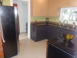 Pre-foreclosure in  CLINTON AVE Des Moines, IA 50313