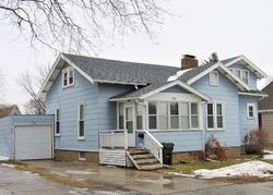 Pre-foreclosure in  8TH AVE N Fort Dodge, IA 50501
