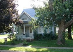 Pre-foreclosure in  S CHESTNUT ST New London, IA 52645