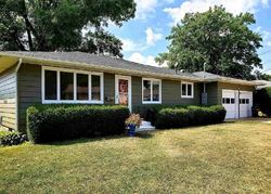 Pre-foreclosure in  GLENDALE DR Burlington, IA 52601