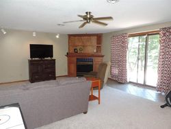 Pre-foreclosure in  BRIDLE SPUR CT Waverly, IA 50677