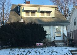 Pre-foreclosure in  E 139TH ST Cleveland, OH 44105