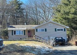 Pre-foreclosure in  SACANDAGA RD Schenectady, NY 12302