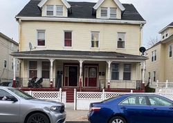 Pre-foreclosure in  CLEVELAND ST Orange, NJ 07050