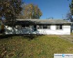 Pre-foreclosure in  LEONARD DR East Saint Louis, IL 62206