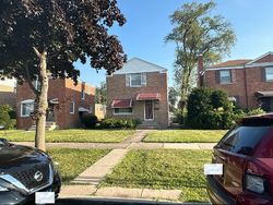Pre-foreclosure in  JACKSON ST Bellwood, IL 60104