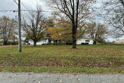 Pre-foreclosure in  155TH AVE W Milan, IL 61264