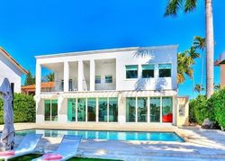 Pre-foreclosure in  S HIBISCUS DR Miami Beach, FL 33139