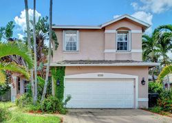 Pre-foreclosure in  SAWGRASS CIR West Palm Beach, FL 33413