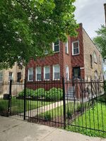 Pre-foreclosure in  N MEADE AVE Chicago, IL 60639