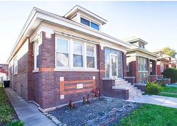 Pre-foreclosure in  S WOOD ST Chicago, IL 60620