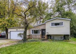 Pre-foreclosure in  BROOKBANK RD Darien, IL 60561