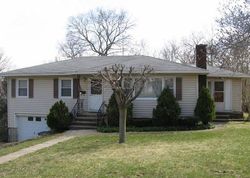 Pre-foreclosure in  STARLET LN Waterbury, CT 06704