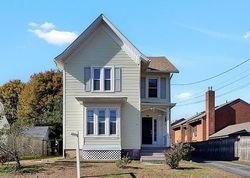 Pre-foreclosure in  GROVE ST West Hartford, CT 06110
