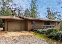 Pre-foreclosure in  LOG CABIN LN Placerville, CA 95667