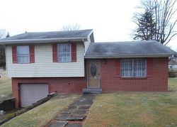 Pre-foreclosure Listing in COLLINGATE DR WEST NEWTON, PA 15089