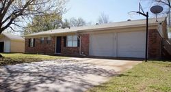 Pre-foreclosure in  ARTHUR DR Kennedale, TX 76060