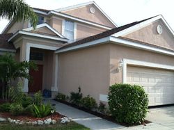 Pre-foreclosure in  OAKSHIRE AVE Sarasota, FL 34233