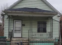 Pre-foreclosure in  N 22ND ST East Saint Louis, IL 62205