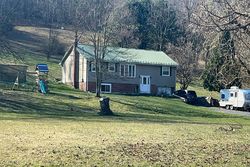 Pre-foreclosure in  ERLY RD Elliottsburg, PA 17024