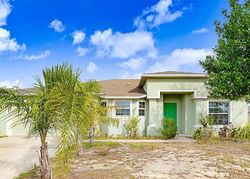Pre-foreclosure in  SUNSET CIR Lake Wales, FL 33898