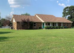 Pre-foreclosure in  E WILLOW DR Stigler, OK 74462