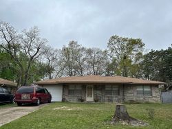 Pre-foreclosure in  JAMES DR Gulfport, MS 39503