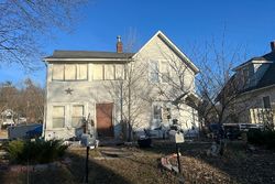 Pre-foreclosure in  JEFFERSON ST Red Wing, MN 55066