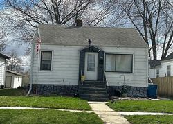 Pre-foreclosure in  S DOUGLAS AVE Bradley, IL 60915