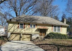 Pre-foreclosure in  W 96TH ST Overland Park, KS 66214