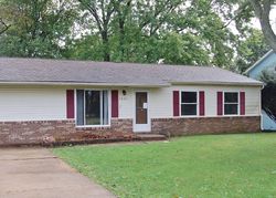Pre-foreclosure in  N DARCY DR Oxford, IN 47971