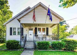 Pre-foreclosure Listing in N SYCAMORE ST HUNTINGBURG, IN 47542