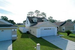 Pre-foreclosure in  SILVERBELL LOOP Brooksville, FL 34613