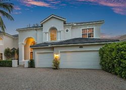 Pre-foreclosure in  SAN MARITA WAY Palm Beach Gardens, FL 33418
